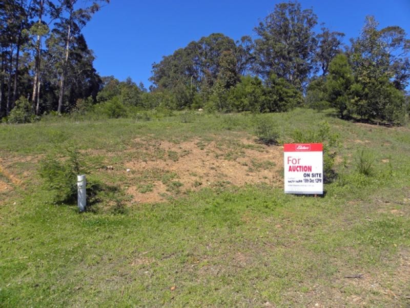 8 Litchfield Crescent, Long Beach NSW 2536