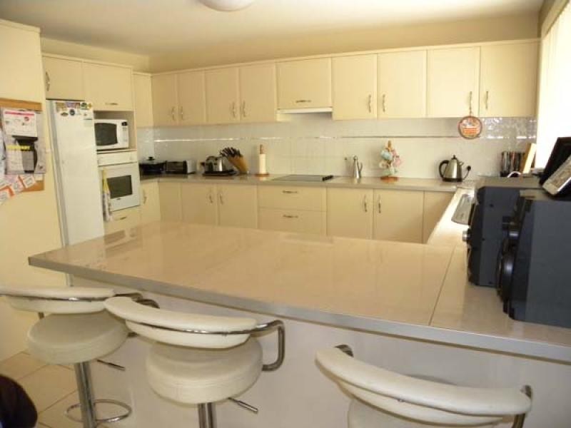 21a Angophora Place, Catalina NSW 2536