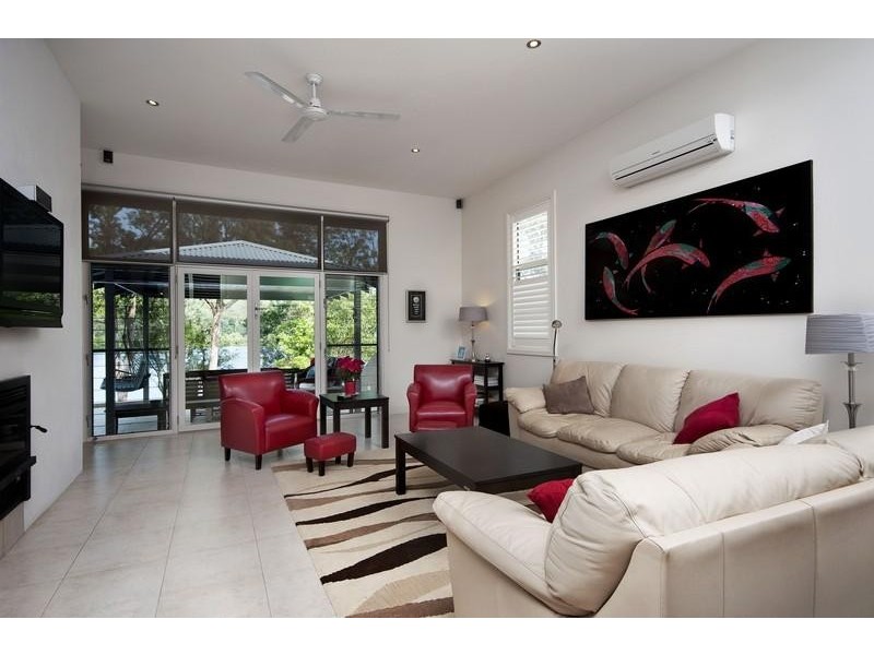 27 Sproxtons Lane, Nelligen NSW 2536