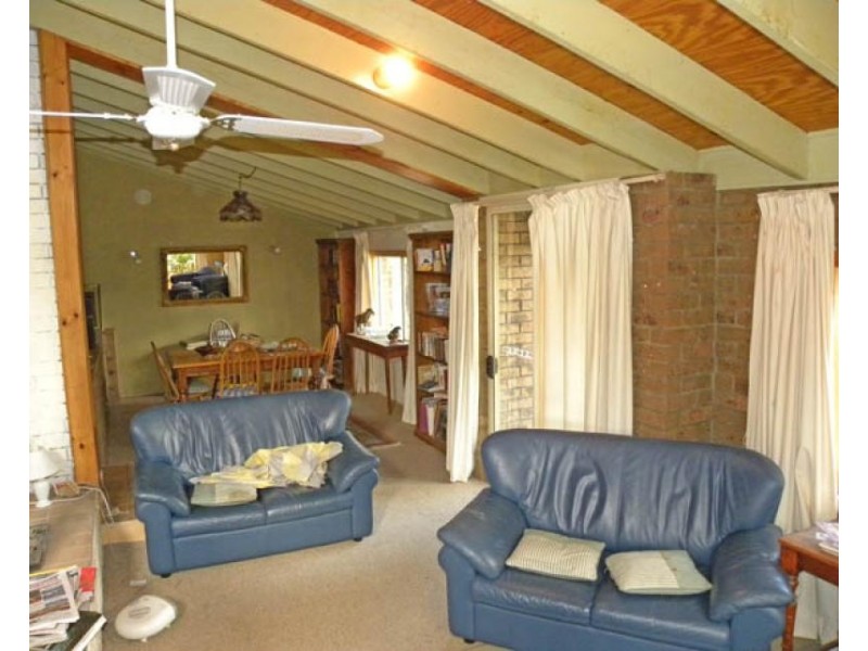 464 Beach Road, Sunshine Bay NSW 2536