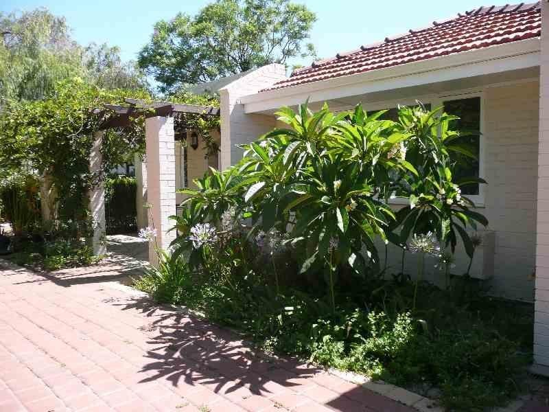 19 HIGH STREET, South Perth WA 6151