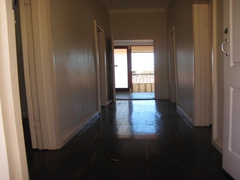 1/34 Avenell Avenue, Bayswater WA 6053