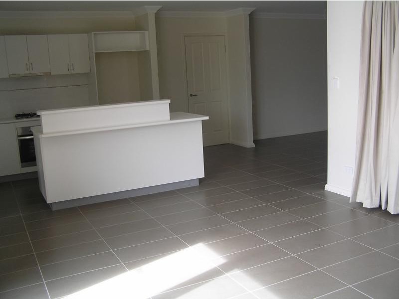 19 Zamia Loop, Falcon WA 6210