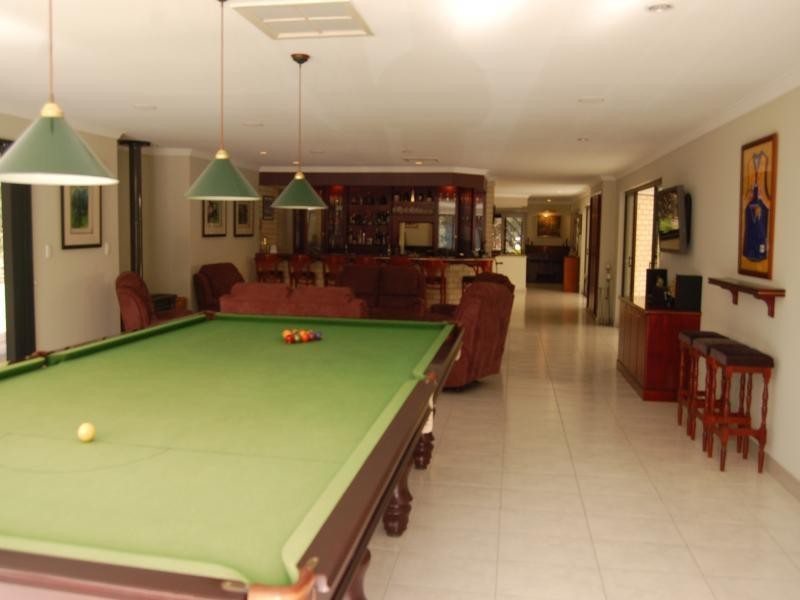 201 Rousset Road, Mariginiup WA 6065