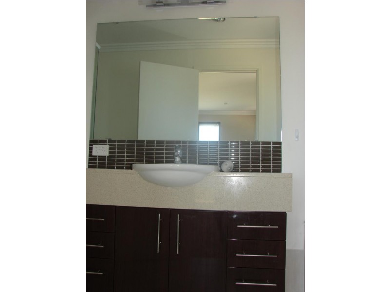 Unit 10/18 Lake St, Rockingham WA 6168