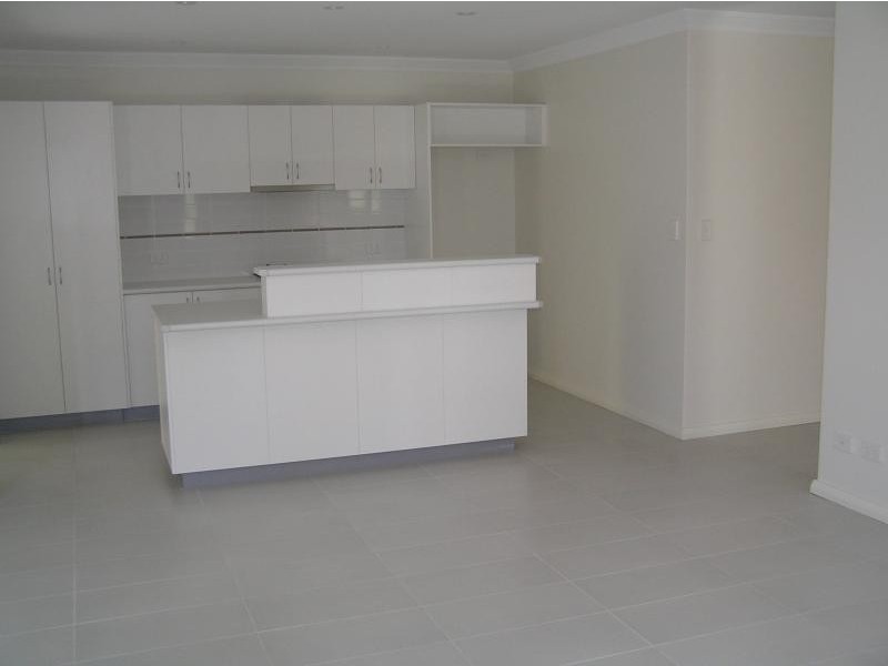 32 Zamia Loop, Falcon WA 6210