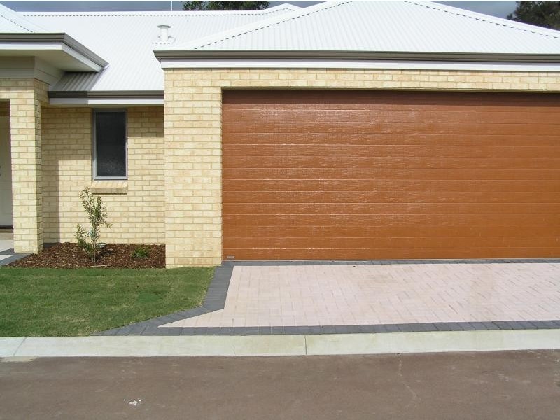 21 Zamia Loop, Falcon WA 6210