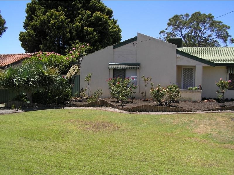 10 Saurel Way, Ferndale WA 6148