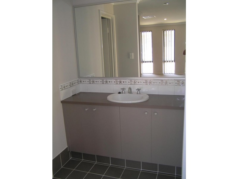 7 Jubata Turn, Tapping WA 6065