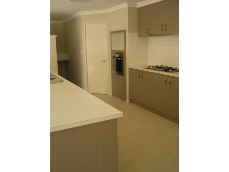 7 Jubata Turn, Tapping WA 6065