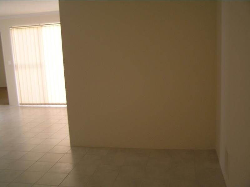 2/22 Watkins Loop, Tapping WA 6065