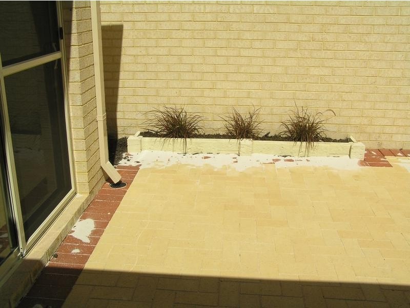 2/22 Watkins Loop, Tapping WA 6065