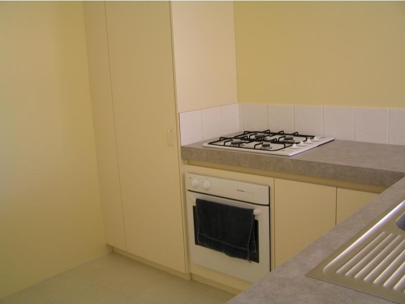 98 DALRYMPLE DRIVE, Leda WA 6170