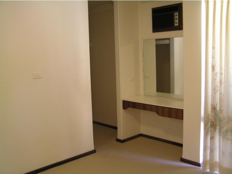 10 Searle Road, Ardross WA 6153