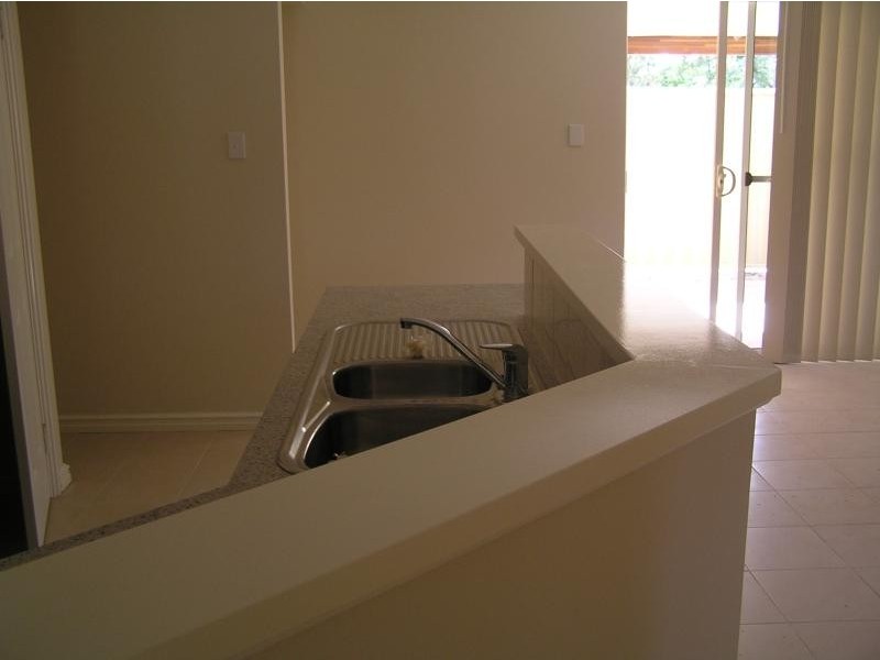 11 Devonshire Terrace, Armadale WA 6112