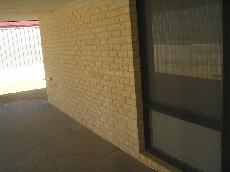 6 Sedgemoore Hill, Leda WA 6170