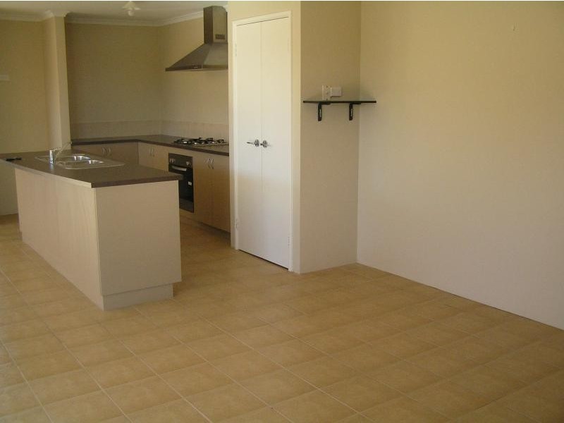 21 Colreavy Ramble, Baldivis WA 6171