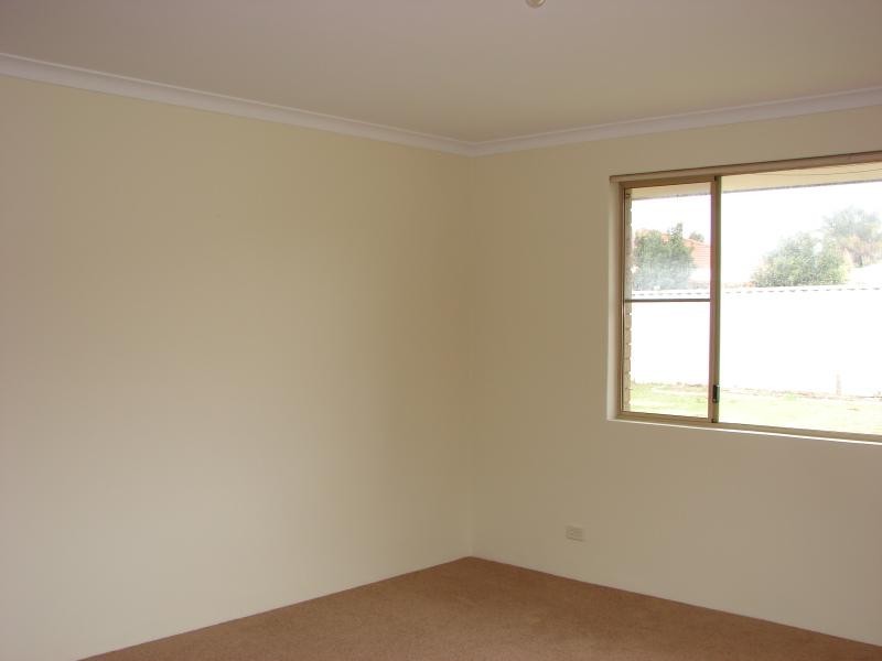 20 Turnbury Park Drive, Jandakot WA 6164