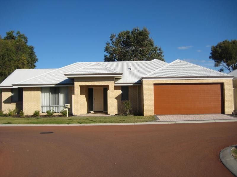 21 Zamia Loop, Falcon WA 6210