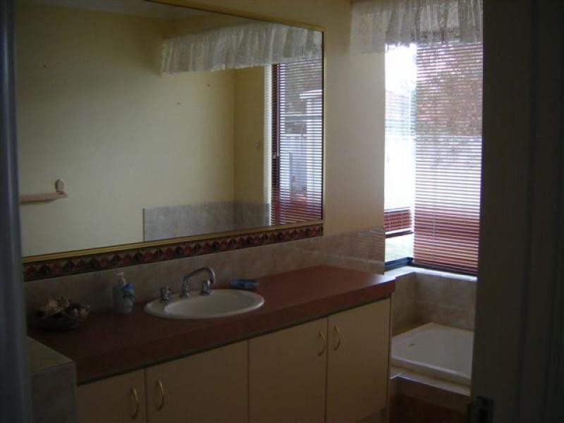 29 Brushbox Way, Huntingdale WA 6110