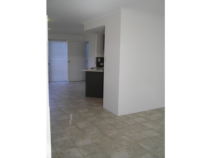 2/56-58 Randell Street, Mandurah WA 6210