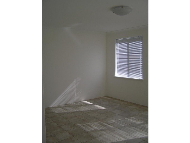 2/56-58 Randell Street, Mandurah WA 6210