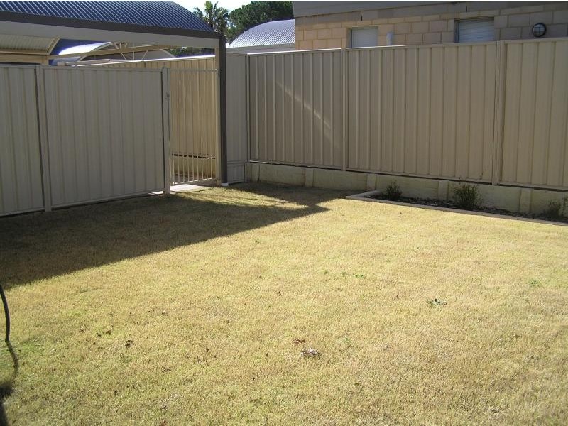 2/56-58 Randell Street, Mandurah WA 6210