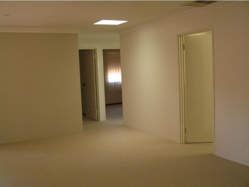 10 Searle Road, Ardross WA 6153