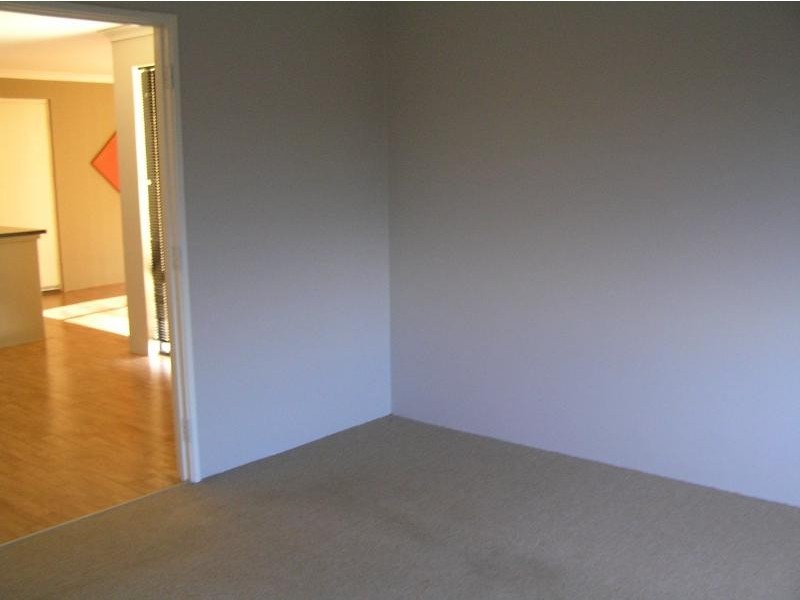 18 Brittania Way, Bertram WA 6167