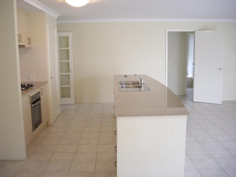 11 Bellerive Pass, Meadow Springs WA 6210