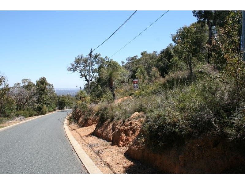 35 Ozone Terrace, Kalamunda WA 6076