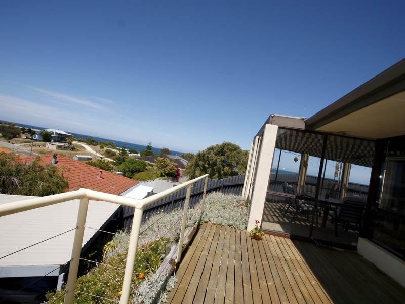 5 JAVEZ DRIVE, Quinns Rocks WA 6030