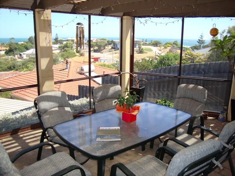 5 JAVEZ DRIVE, Quinns Rocks WA 6030