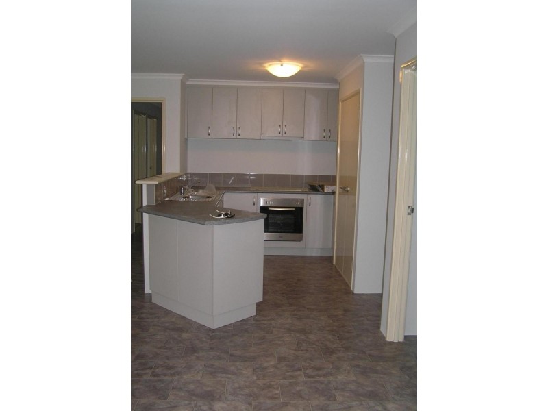 1/140 Eudoria Street, Gosnells WA 6110