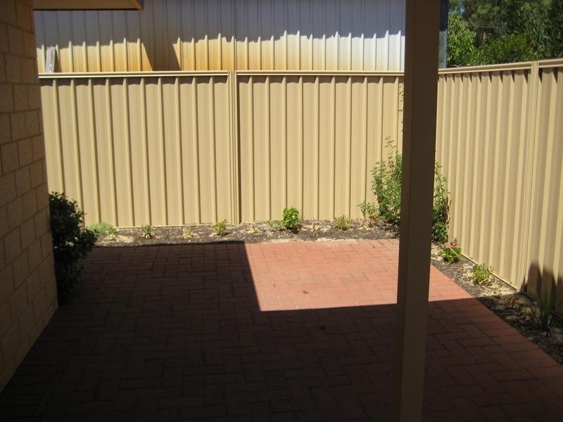 Unit 13/51 Braemore Street, Armadale WA 6112