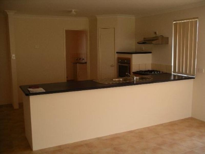 260 Tapper Road, Atwell WA 6164