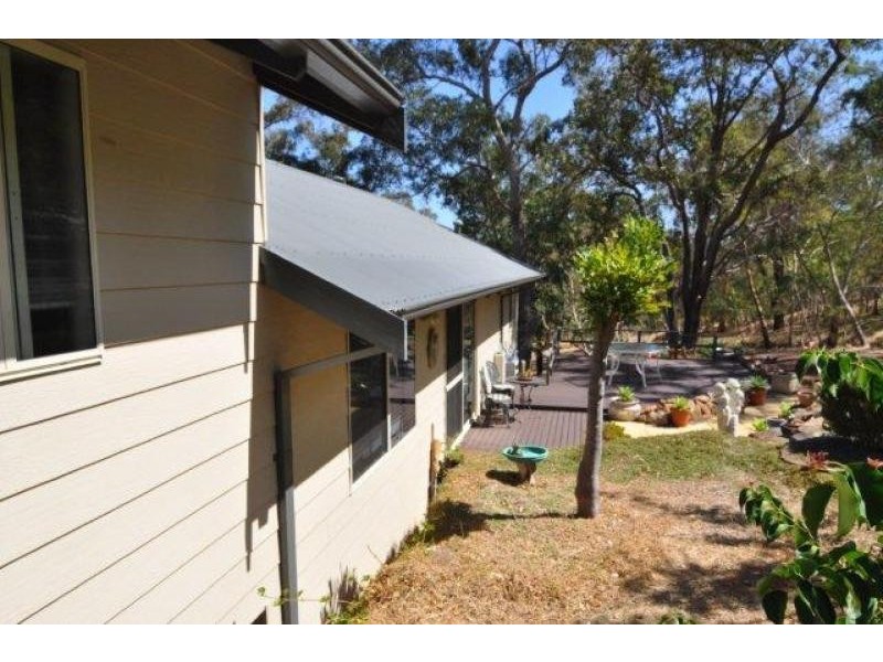 8 LEYS RISE, Mount Richon WA 6112