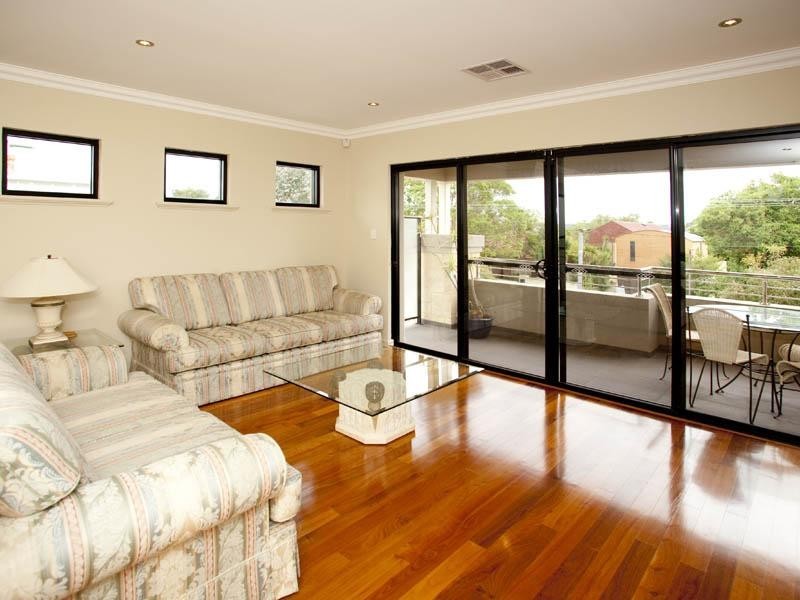 31 THIRD AVENUE, Kensington WA 6151