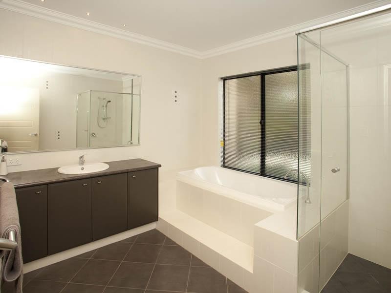 31 THIRD AVENUE, Kensington WA 6151