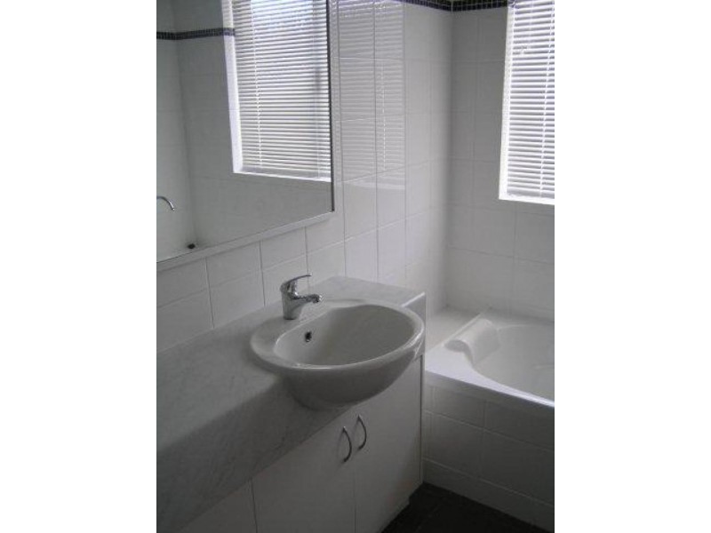 20 Zamia Loop, Falcon WA 6210