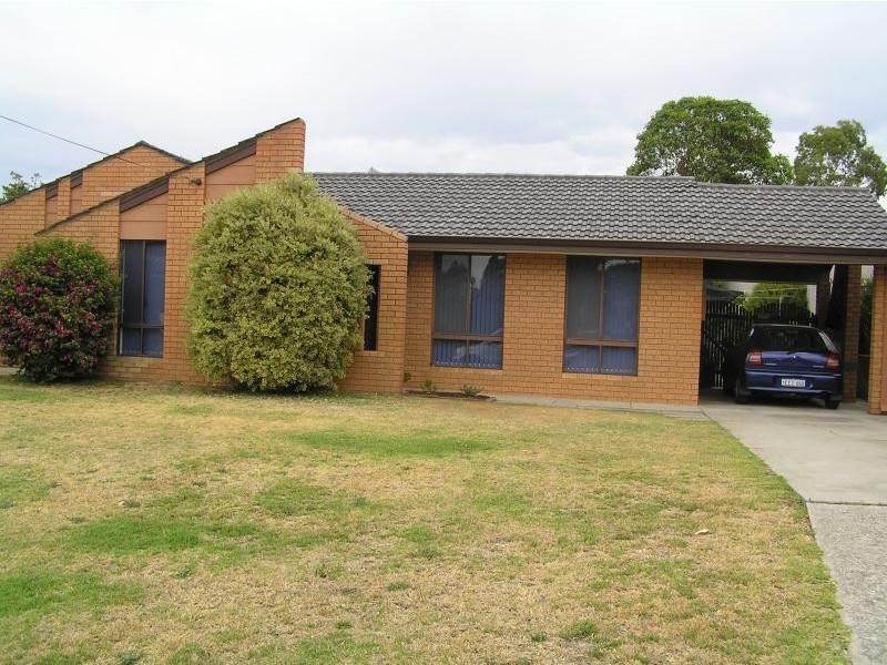 3 Albatross Court, Yangebup WA 6164