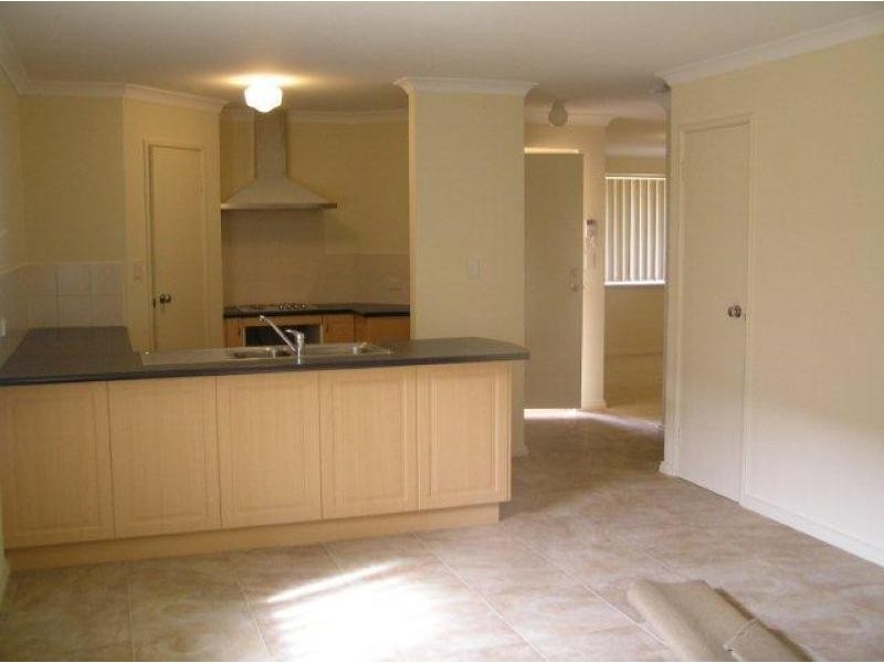 7/51 Braemore Street, Seville Grove WA 6112