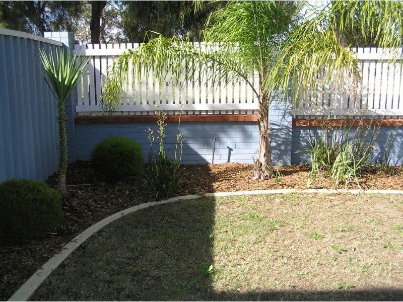 4/37 Ellerby Way, Koondoola WA 6064