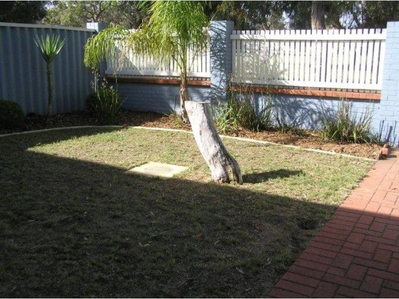 4/37 Ellerby Way, Koondoola WA 6064