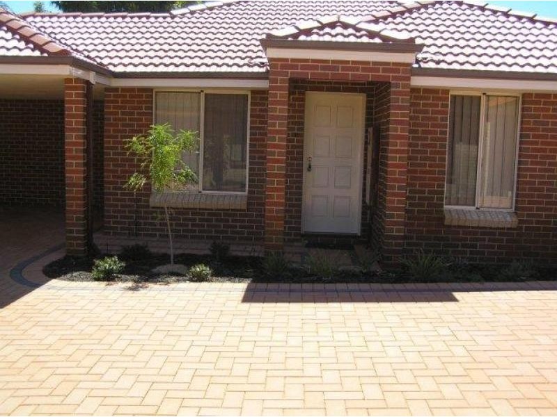 11/51 Third Avenue, Kelmscott WA 6111