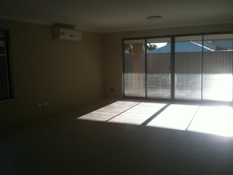 253 Campbell Road, Canning Vale WA 6155