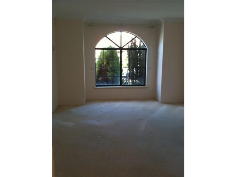 21 Engleswood Arcade, Canning Vale WA 6155