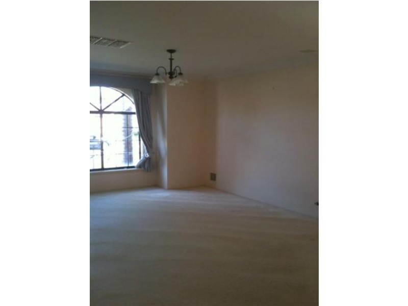 21 Engleswood Arcade, Canning Vale WA 6155