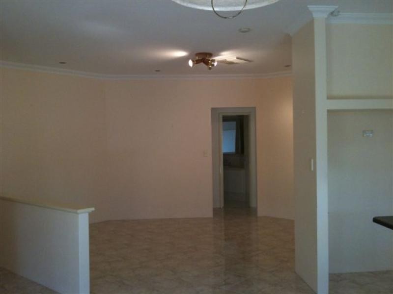 21 Engleswood Arcade, Canning Vale WA 6155