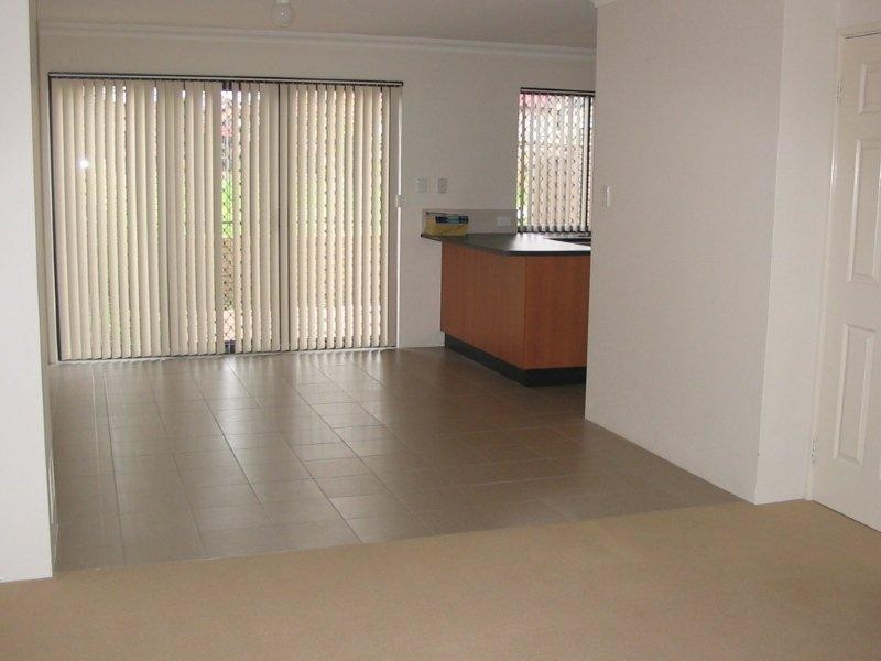 15/22 Gochean Avenue, Bentley WA 6102